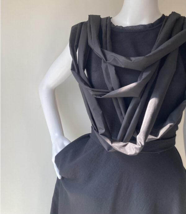 Raven dress - Slika 7