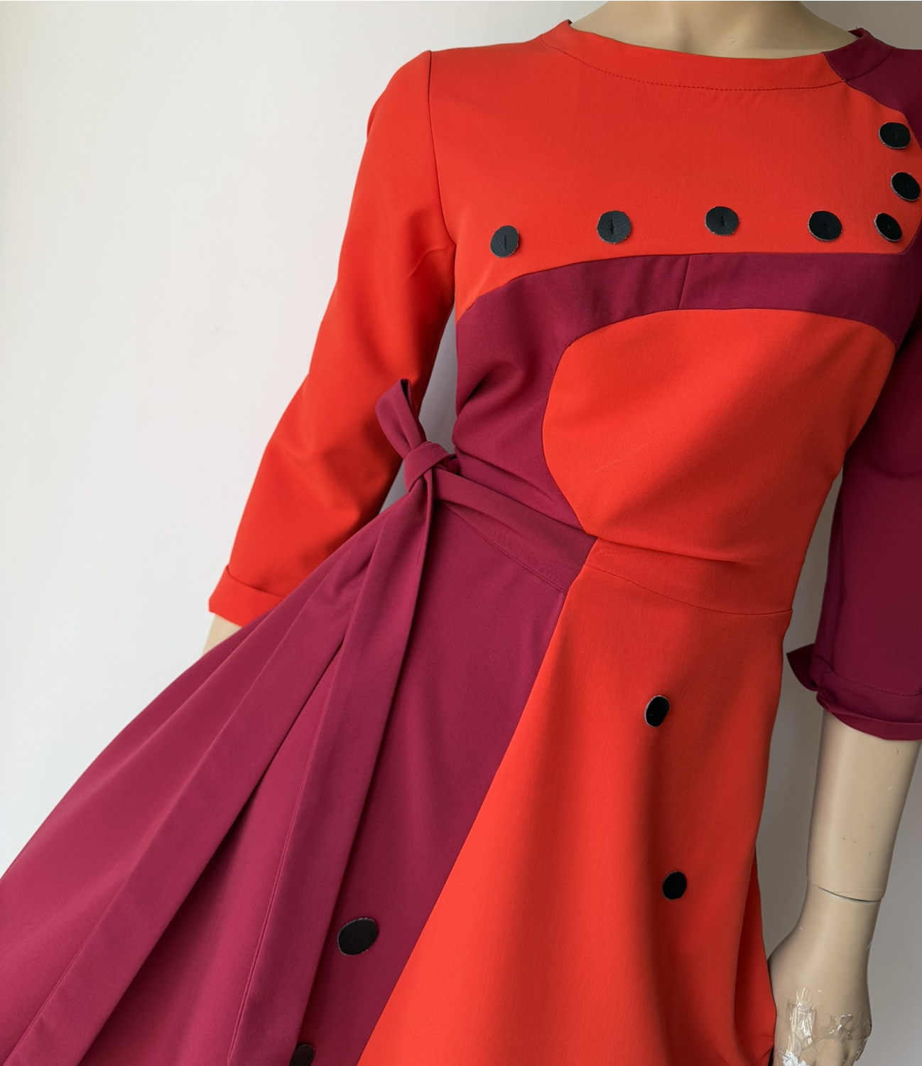 Flare Tangerine and Red dress - Slika 2