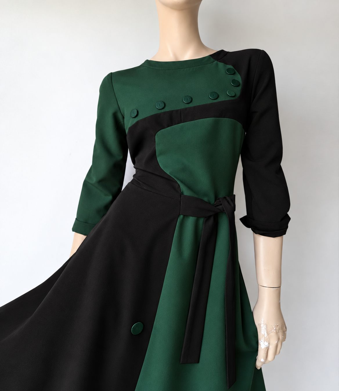 Flare Tyme and Black dress - Slika 5
